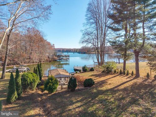 15408 Sunset Harbour Blvd, MINERAL, VA, 23117-9652 | Card Image
