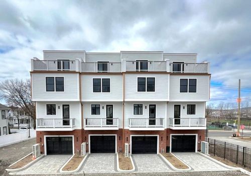 34 Andrews Ln, Sleepy Hollow, NY, 10591-2220 | Card Image