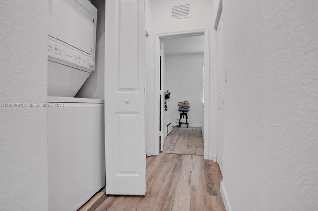 317 - 317 Ne 208th Ter, Townhouse with 3 bedrooms, 3 bathrooms and null parking in Miami FL | Image 20