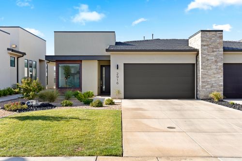 2916 E Snowberry Dr, St George, UT, 84790-2699 | Card Image