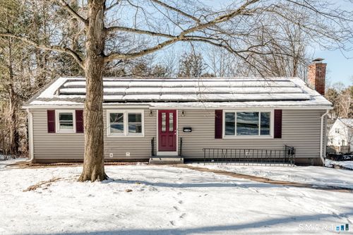 110 Greenwood Dr, Manchester, CT, 06042-3438 | Card Image