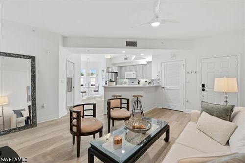2209-410 Bayfront Pl, NAPLES, FL, 34102-6465 | Card Image
