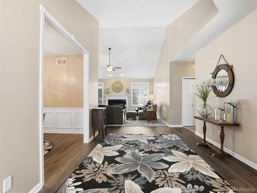 26833 Alderman Alderman Court, Harrison Charter Township, MI, 48045 | Card Image