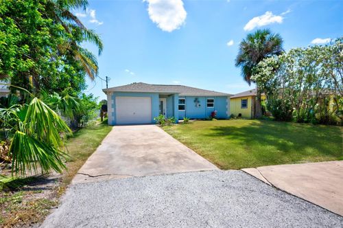 6432 Boatyard Dr, HUDSON, FL, 34667-1595 | Card Image