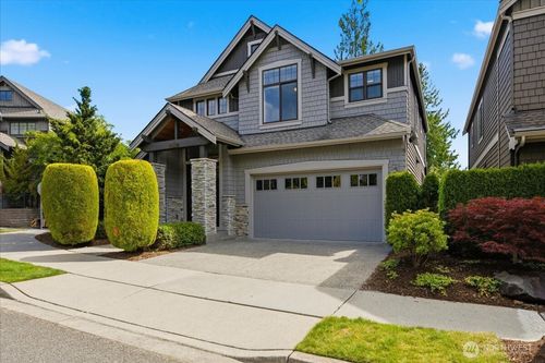 2210 Nw Harmony Way, Issaquah, WA, 98027-5488 | Card Image