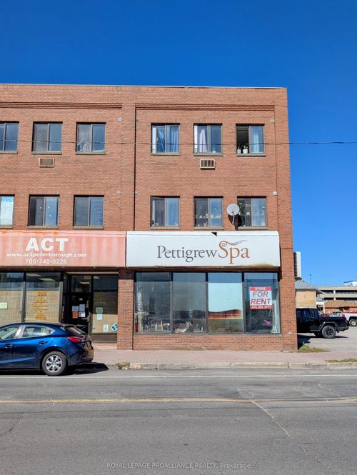 224 Charlotte St, Peterborough, ON, K9J2T8 | Card Image