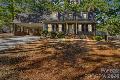 219 Williamsburg Ln, Wadesboro, NC, 28170-2846 | Card Image