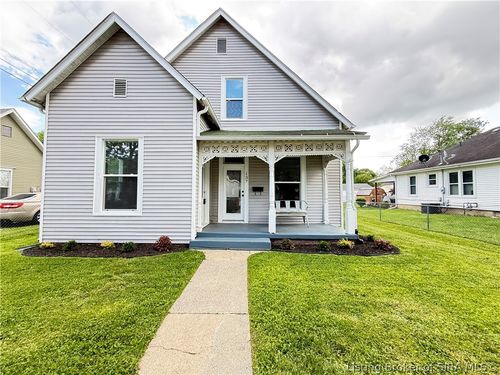137 N 2nd St, Scottsburg, IN, 47170-1756 | Card Image