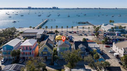 5429 Essex Ave S, GULFPORT, FL, 33707-6009 | Card Image