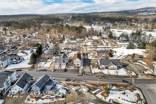 141 Main St, Alton, NH, 03809-4618 | Card Image