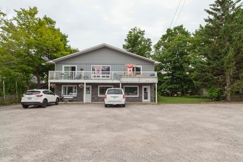 4-648 Main St, Sauble Beach, ON, N0H2G0 | Card Image