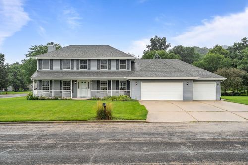 601 Fair Park Dr, Oregon, IL, 61061-1254 | Card Image