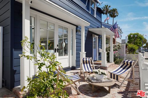 204 Pearl Ave, Newport Beach, CA, 92662-1020 | Card Image