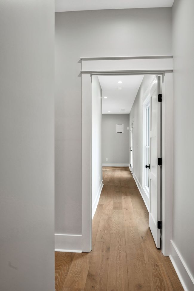 Hallway into the primary suite | Image 27