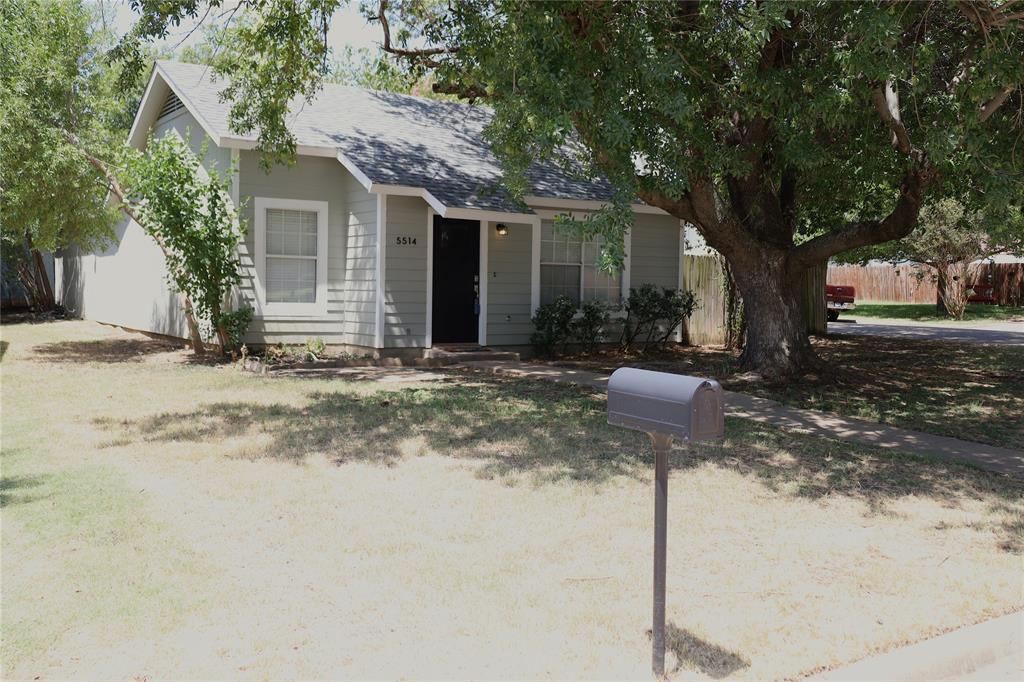 Bridgeton Dr, Arlington, TX 76018