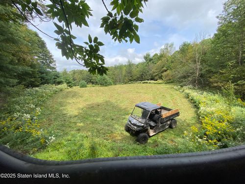 2392 Sands Creek Rd, Hancock, NY, 13783 | Card Image