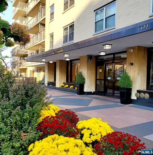 6600 Kennedy Blvd, West New York, NJ, 07093-4232 | Card Image