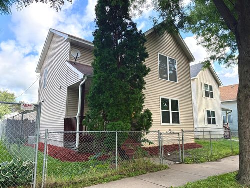 465 Edmund Ave, Saint Paul, MN, 55103-1608 | Card Image