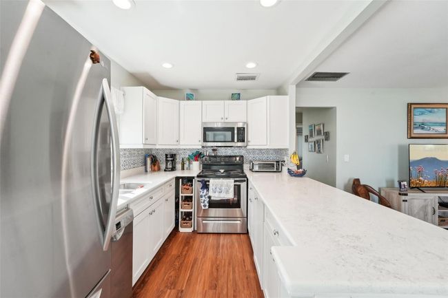 APT-185 - 301 Andover Pl S, Condo with 2 bedrooms, 2 bathrooms and null parking in SUN CITY CENTER FL | Image 11