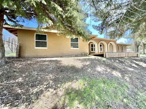611 Spring Creek Pkwy, Spring Creek, NV, 89815-5906 | Card Image