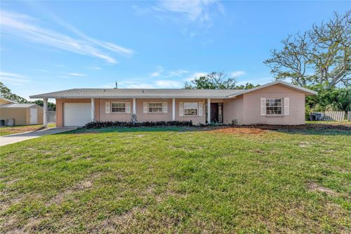 2916 Woodcrest Dr, SARASOTA, FL, 34239-5717 | Card Image