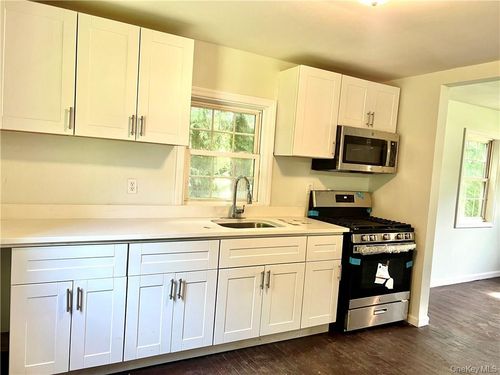 3036 Route 6, Slate Hill, NY, 10973-3803 | Card Image