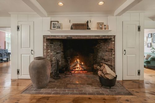 217 North St, Hingham, MA, 02043-1871 | Card Image