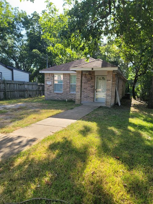 910 S Catherine St, Terrell, TX, 75160-4506 | Card Image