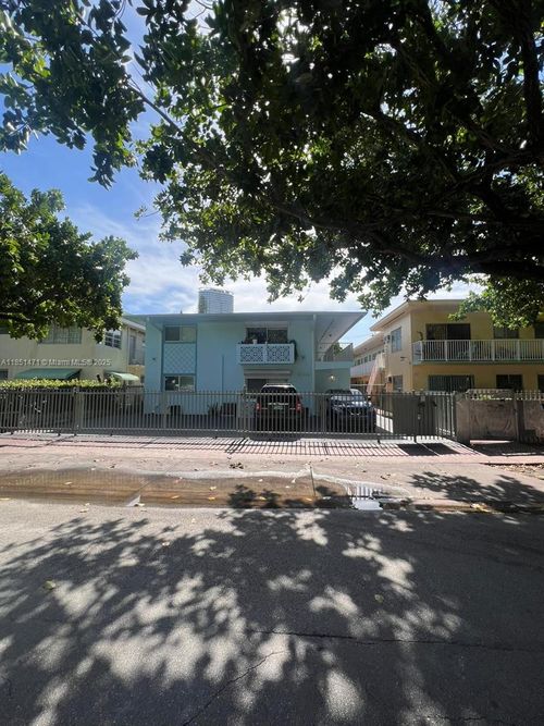 apt-12-644 Meridian Ave, Miami Beach, FL, 33139-6413 | Card Image
