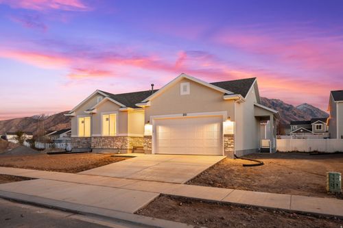 201 W 930 N, Santaquin, UT, 84655 | Card Image