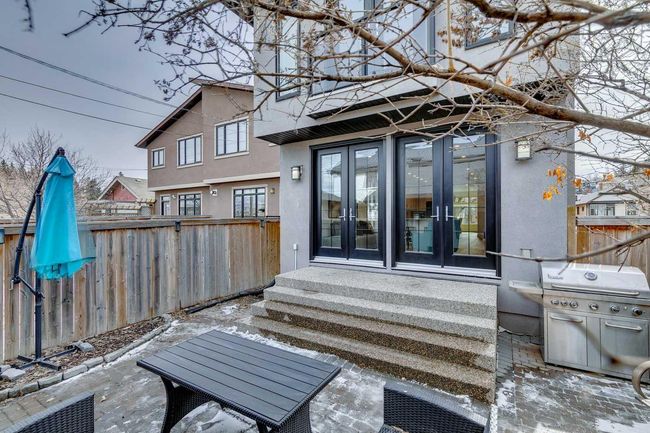 18 27 Avenue Sw, House other with 4 bedrooms, 4 bathrooms and 2 parking in Calgary AB | Image 24