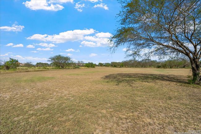 226 Private Rd 3251, Home with 4 bedrooms, 2 bathrooms and null parking in Alice TX | Image 38