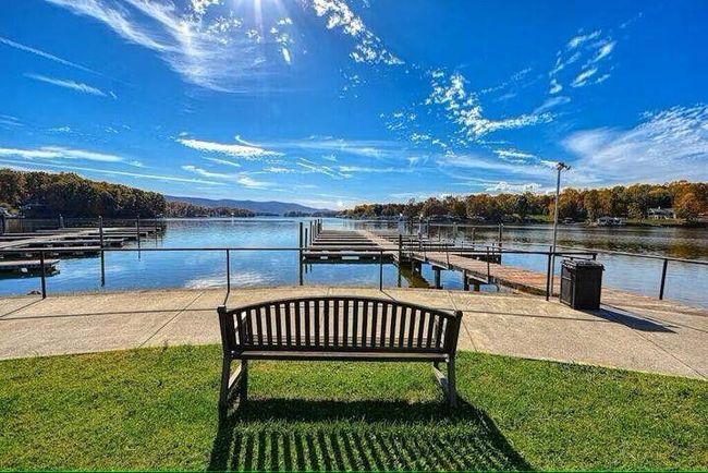 Mariners landing view from sitting area | Image 60