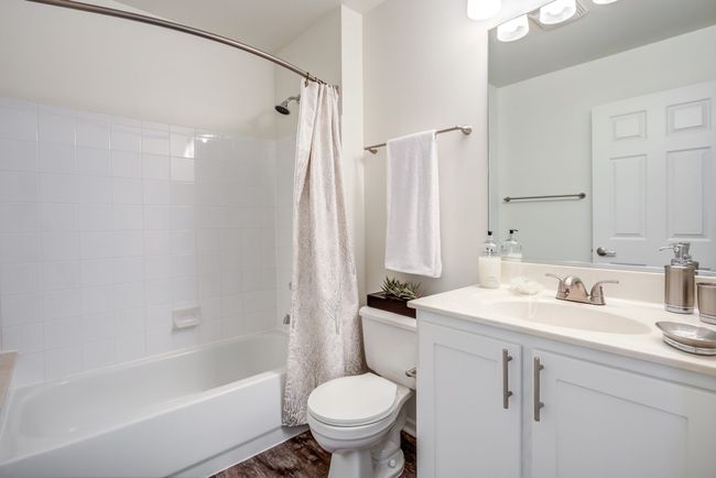 80 - 80 Gershwin Ct, Townhouse with 2 bedrooms, 2 bathrooms and 2 parking in Wheaton IL | Image 27