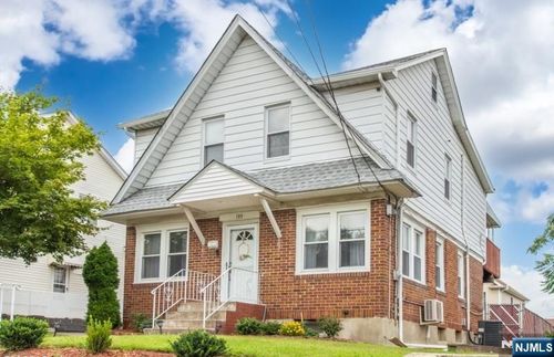 108 Jefferson Pl, Totowa, NJ, 07512-2147 | Card Image