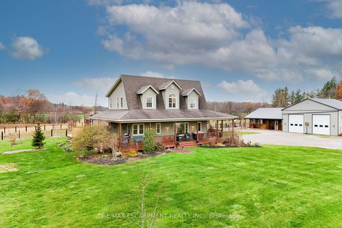 389 Junction Rd, Canfield, ON, N0A1C0 | Card Image