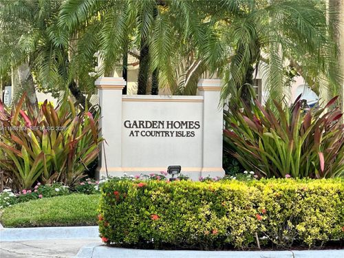 1367-1367 Seagrape Cir, Weston, FL, 33326-2726 | Card Image
