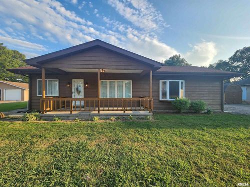 220 W Pulley St, Hurst, IL, 62949-1066 | Card Image