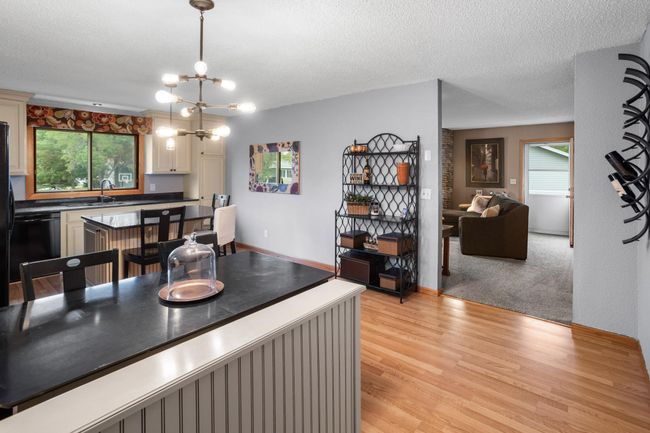 Kitchen/Dining | Image 8