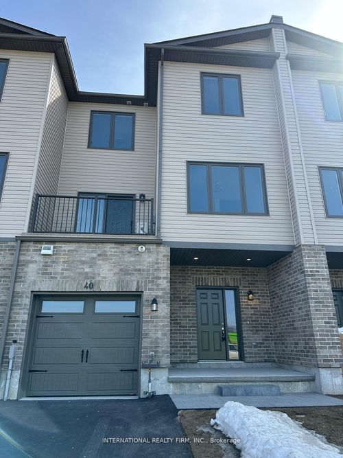 40 Evans St, Picton, ON, K0K2T0 | Card Image