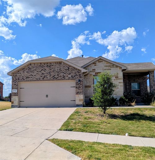9752 New Bern Dr, Fort Worth, TX, 76108-1848 | Card Image