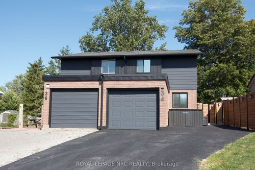 34 Dodds Crt, Fort Erie, ON, L2A5Z2 | Card Image
