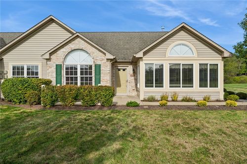 2122 Jamestown Ct, Valencia, PA, 16059-1447 | Card Image