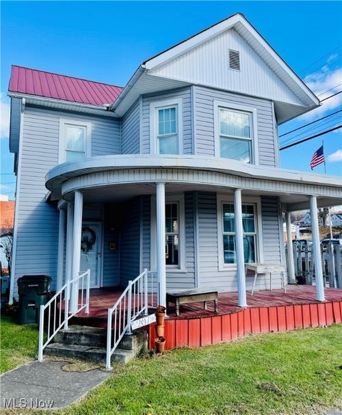 207 George St, Saint Mary's, WV, 26170-1023 | Card Image