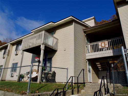 building-6-298 Concord Lane, Middletown, NY, 10940 | Card Image
