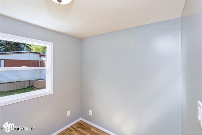 29-Bedroom 2_IMG_6261 | Image 31