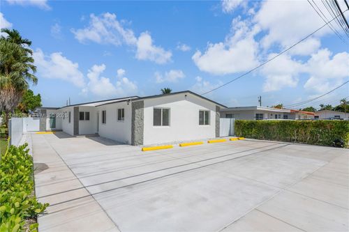 3517-3515-3517 Sw 91st Ave, Miami, FL, 33165-4358 | Card Image