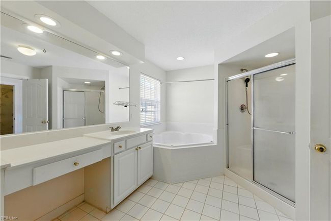 1102 Noble Walk Ct, House attached with 3 bedrooms, 3 bathrooms and null parking in Virginia Beach VA | Image 26