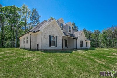 3675 Nesom Rd, House other with 5 bedrooms, 4 bathrooms and null parking in Denham Springs LA | Image 3