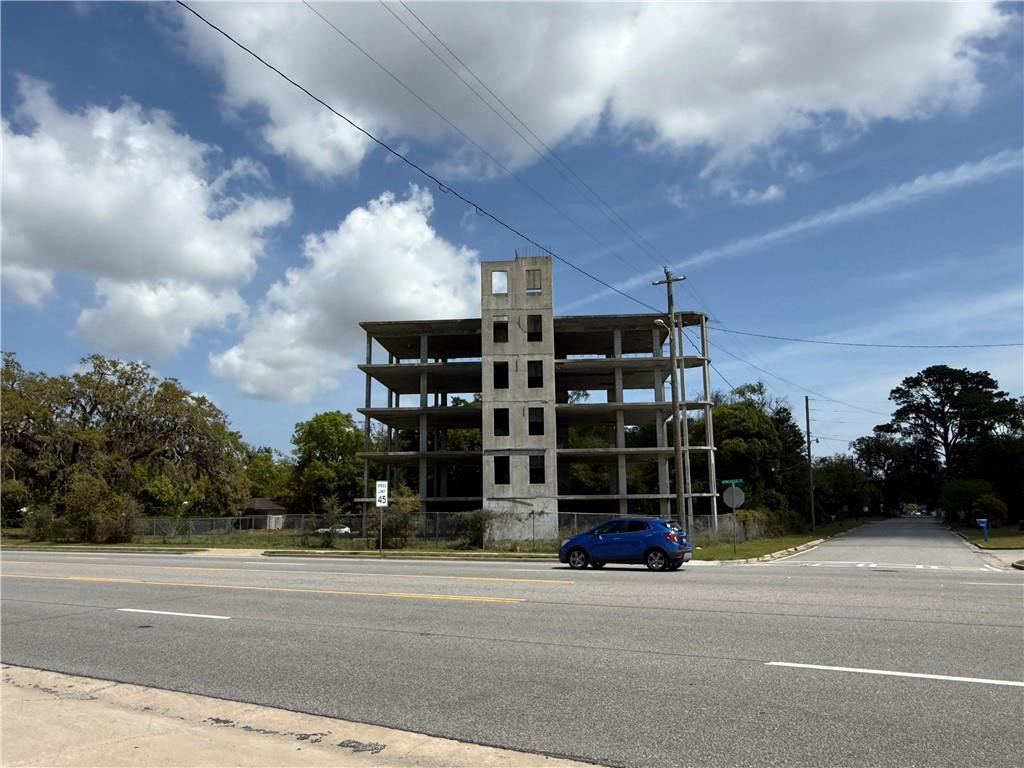 Commercial Sale in Brunswick 5